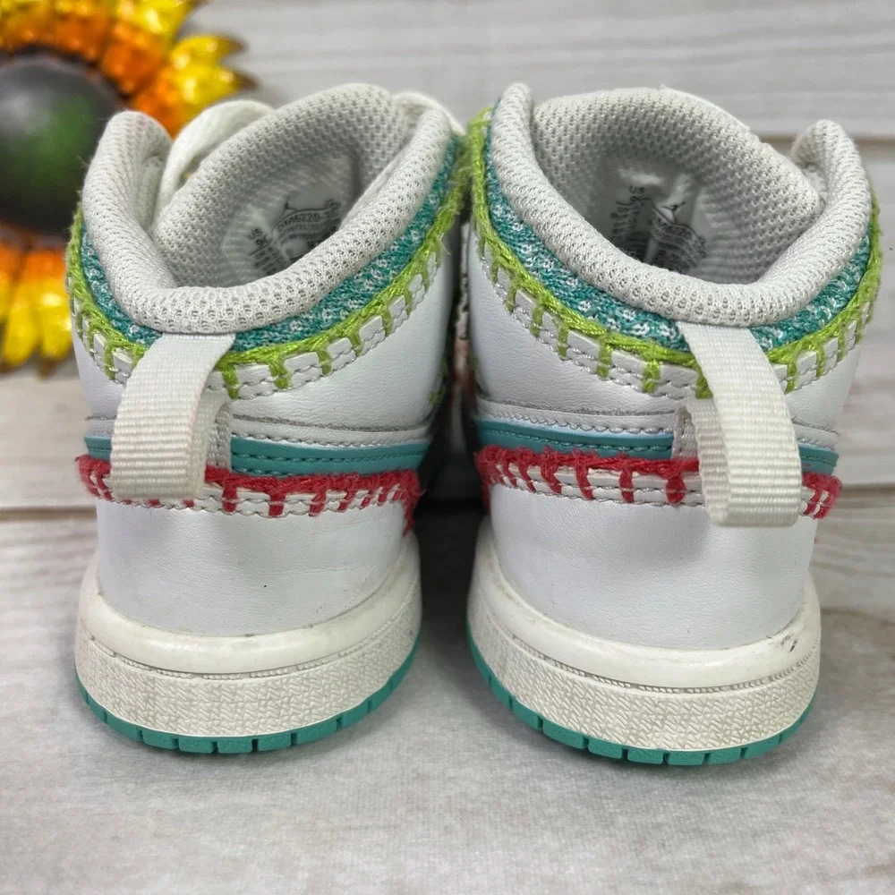 Nike‎ Girls Jordan 1 Mid SE White Teal Orange Stitch Toddler Shoes 9C